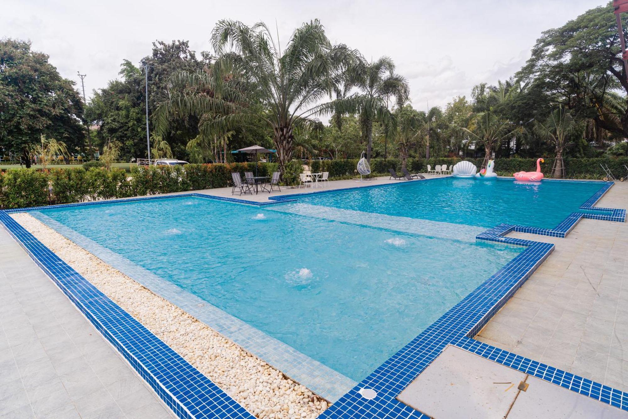Baan Suan Khun Ta And Golf Resort Ubon Ratchathani Dış mekan fotoğraf