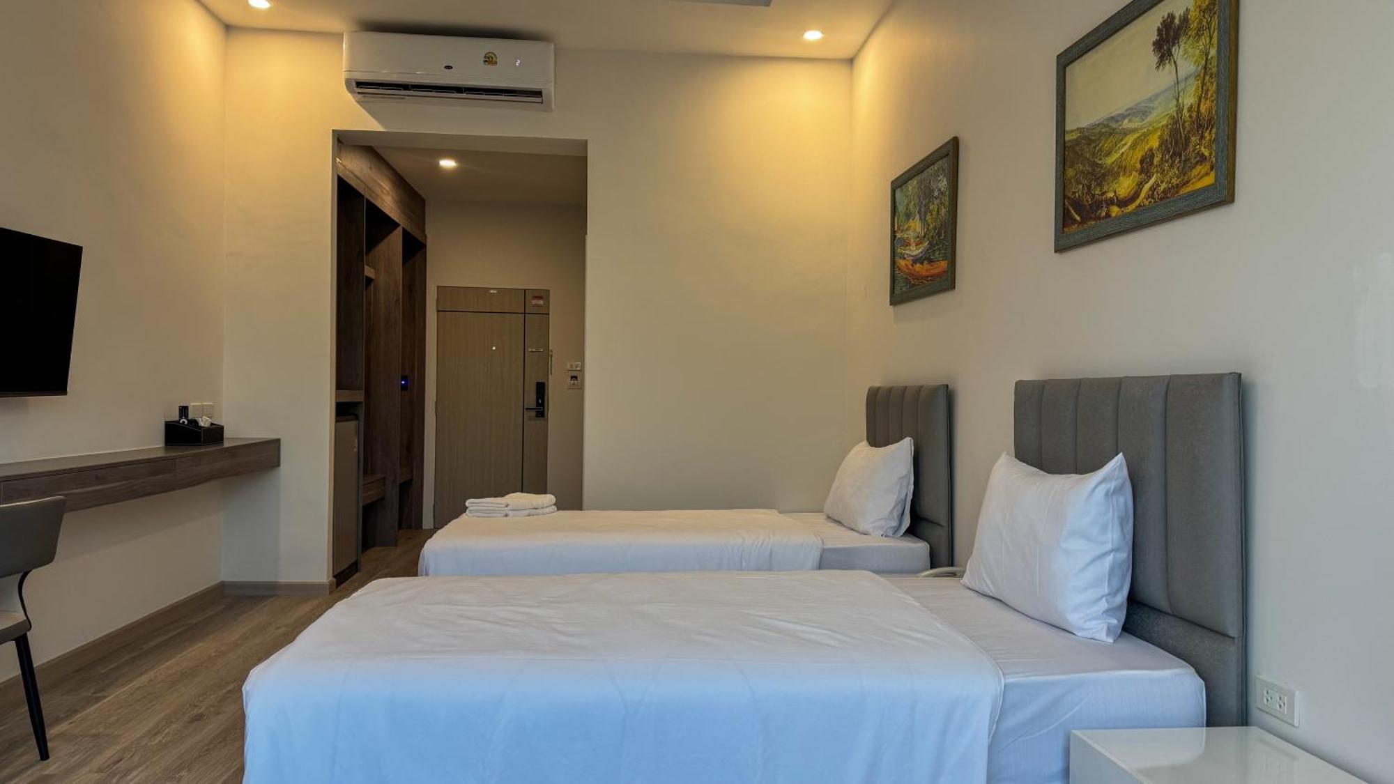 Baan Suan Khun Ta And Golf Resort Ubon Ratchathani Dış mekan fotoğraf