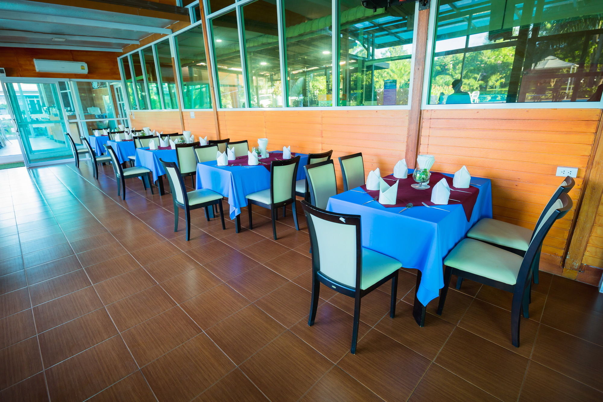 Baan Suan Khun Ta And Golf Resort Ubon Ratchathani Dış mekan fotoğraf